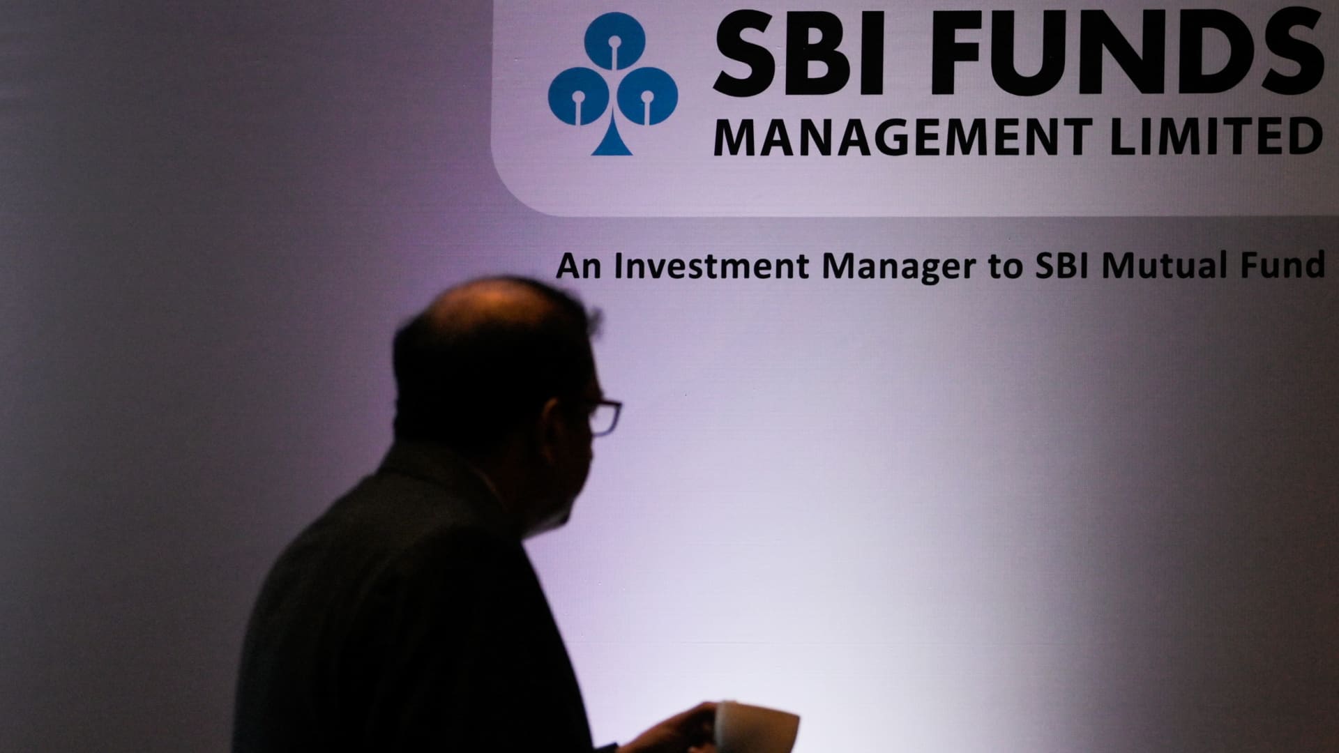 SBI Fund Management IPO draws $30.7 billion in bids in India