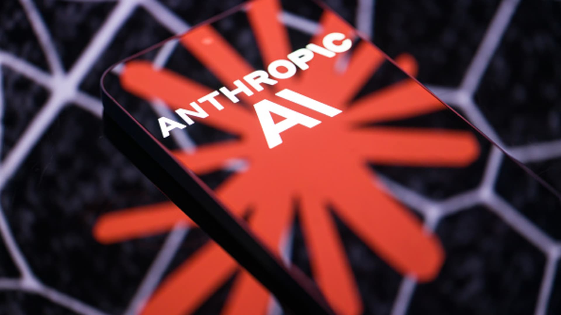 OpenAI and Anthropic lift lobbying spend to records in second quarter