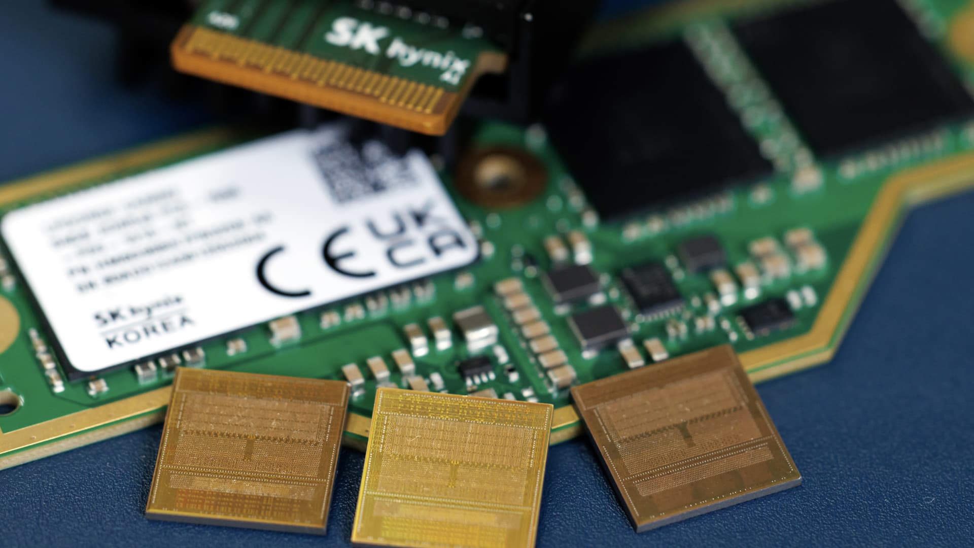 Chip selloff weighs on US futures as oil rises after US-Iran strikes