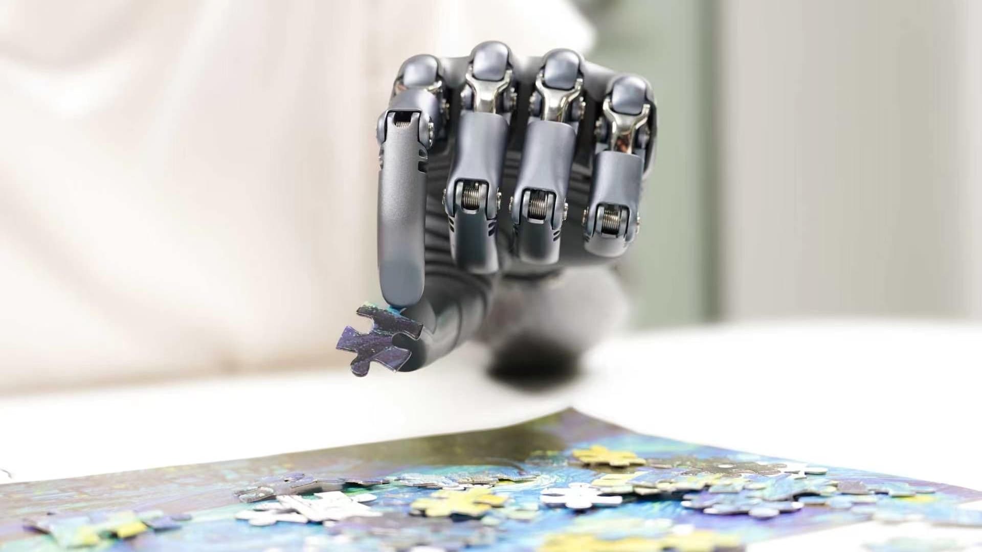 China’s BrainCo raises $280mn as wearable brain tech gains policy backing