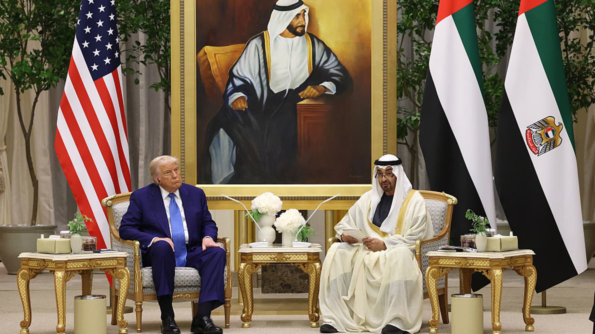 US eases UAE chip export path as Warren questions MGX provision