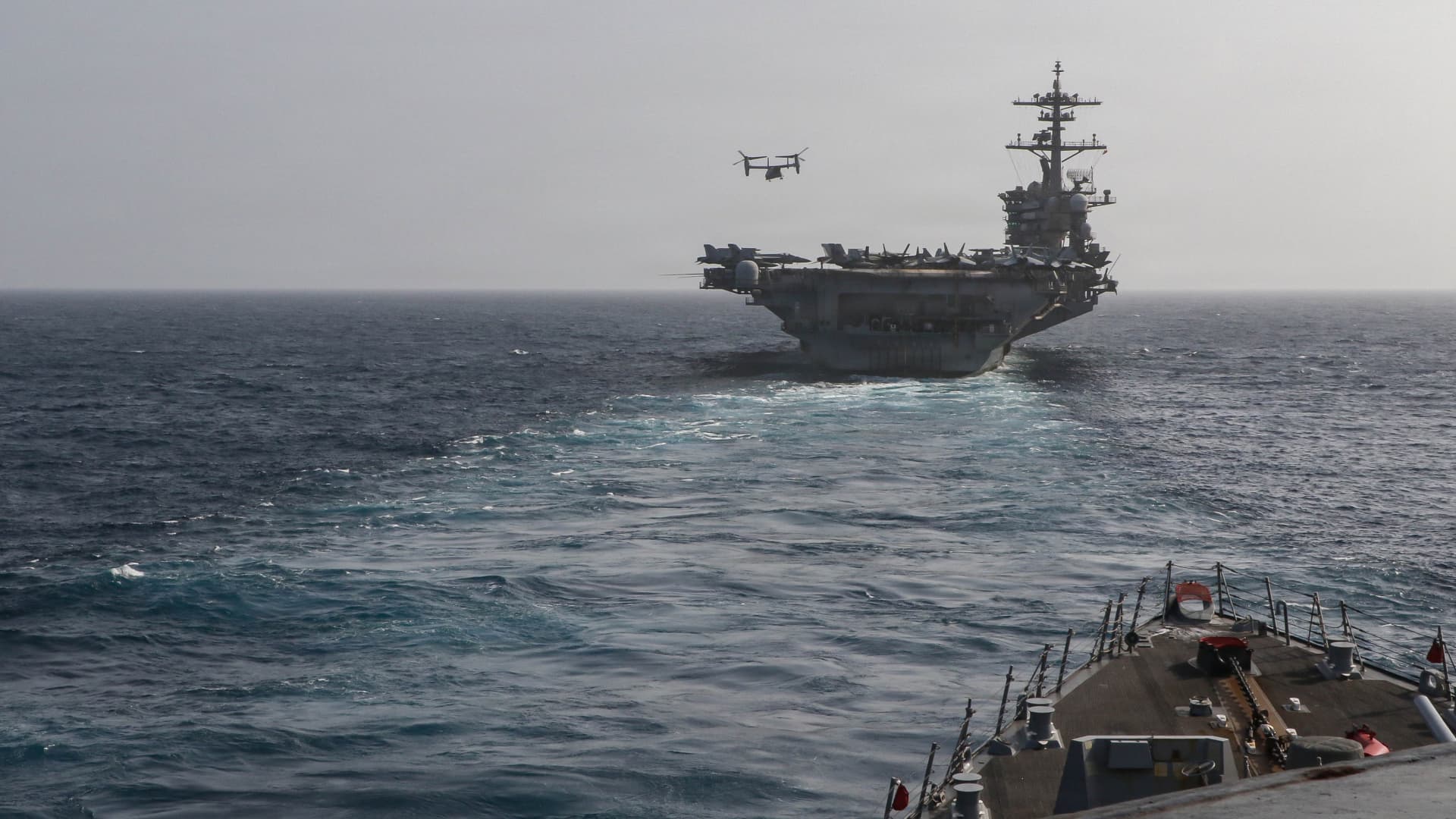 Hormuz route dispute strains U.S.-Iran truce as oil prices rise