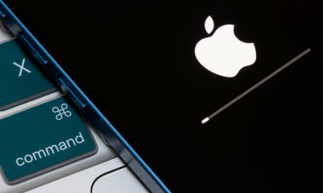 Apple plans Klarna-backed device leasing service, Bloomberg reports