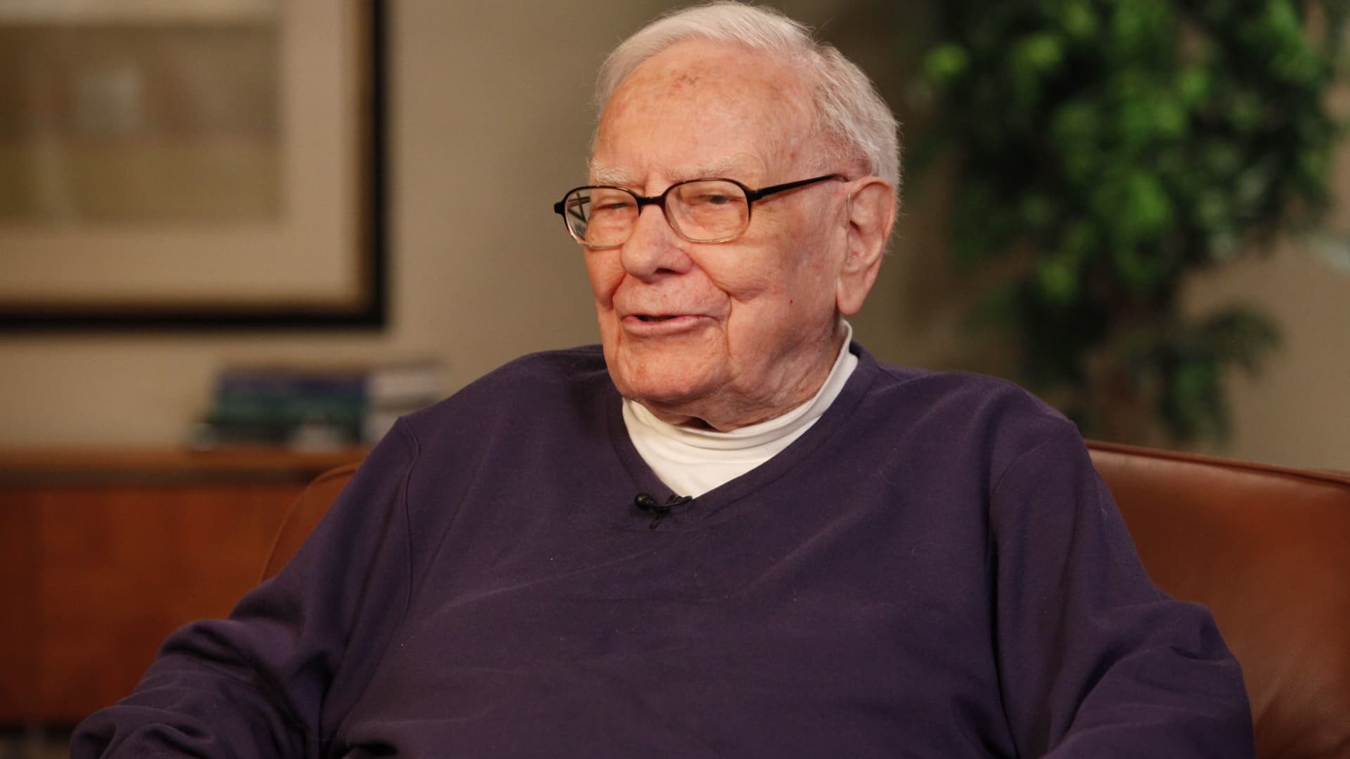 Buffett says he initiated Berkshire Hathaway’s Alphabet investment