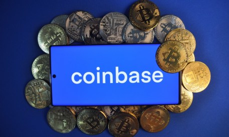 Coinbase q2 2026 earnings miss as trading revenue falls 21%