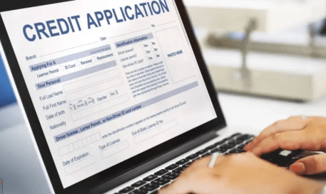 US consumer credit applications climb to highest level since 2021