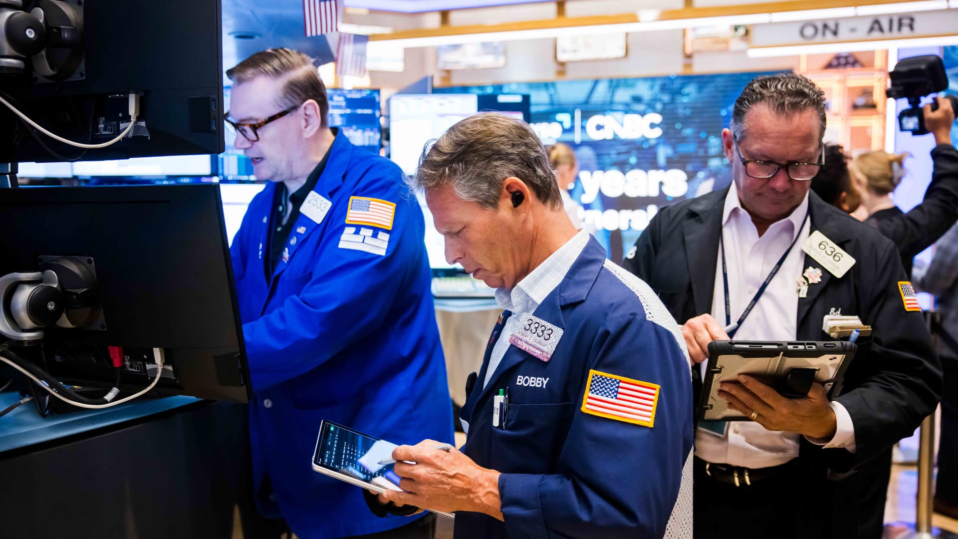 Treasury yields fall as U.S.-Iran pause pushes oil lower