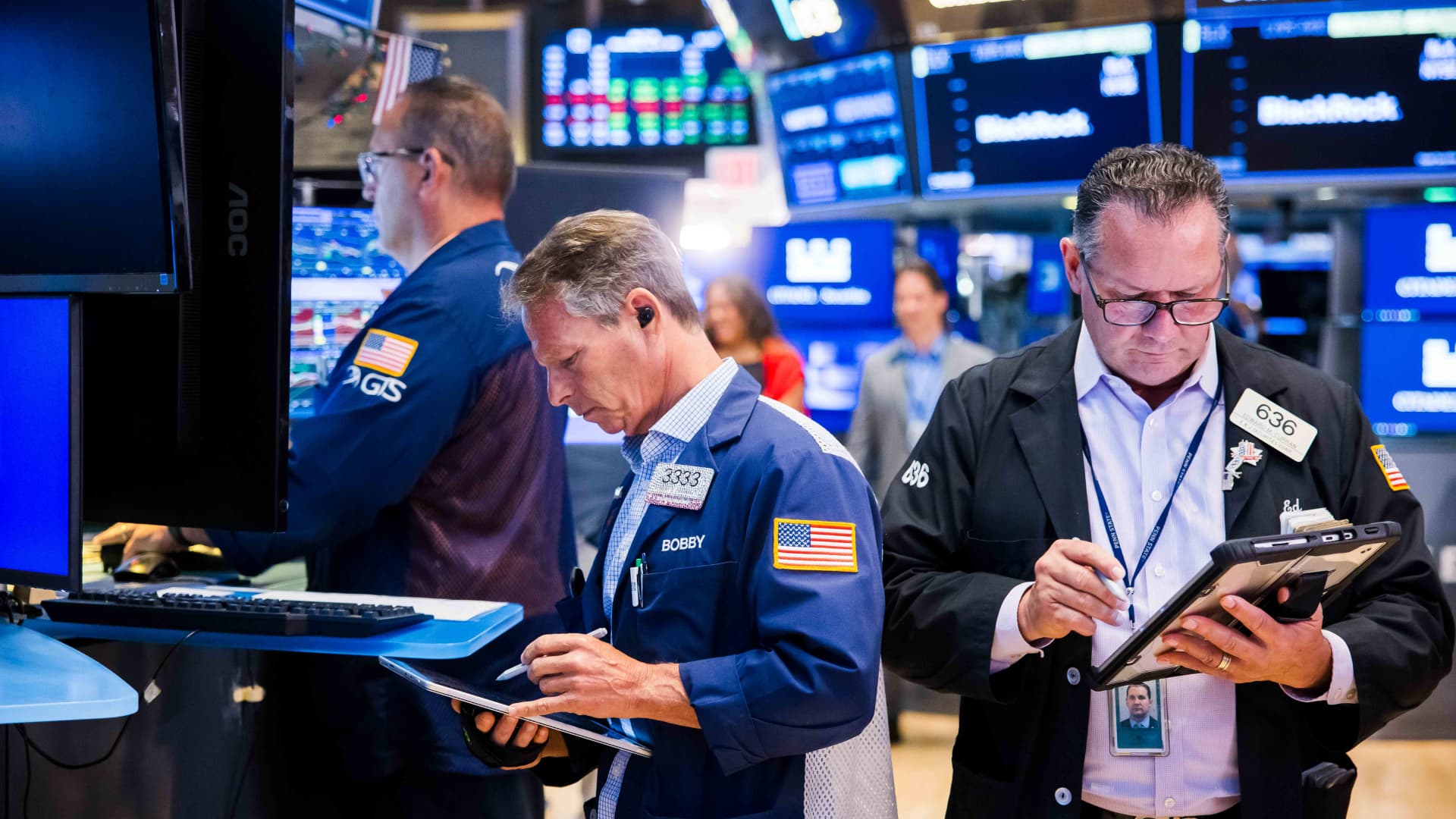 AI rally lifts cybersecurity names as chip and freight holdings lag