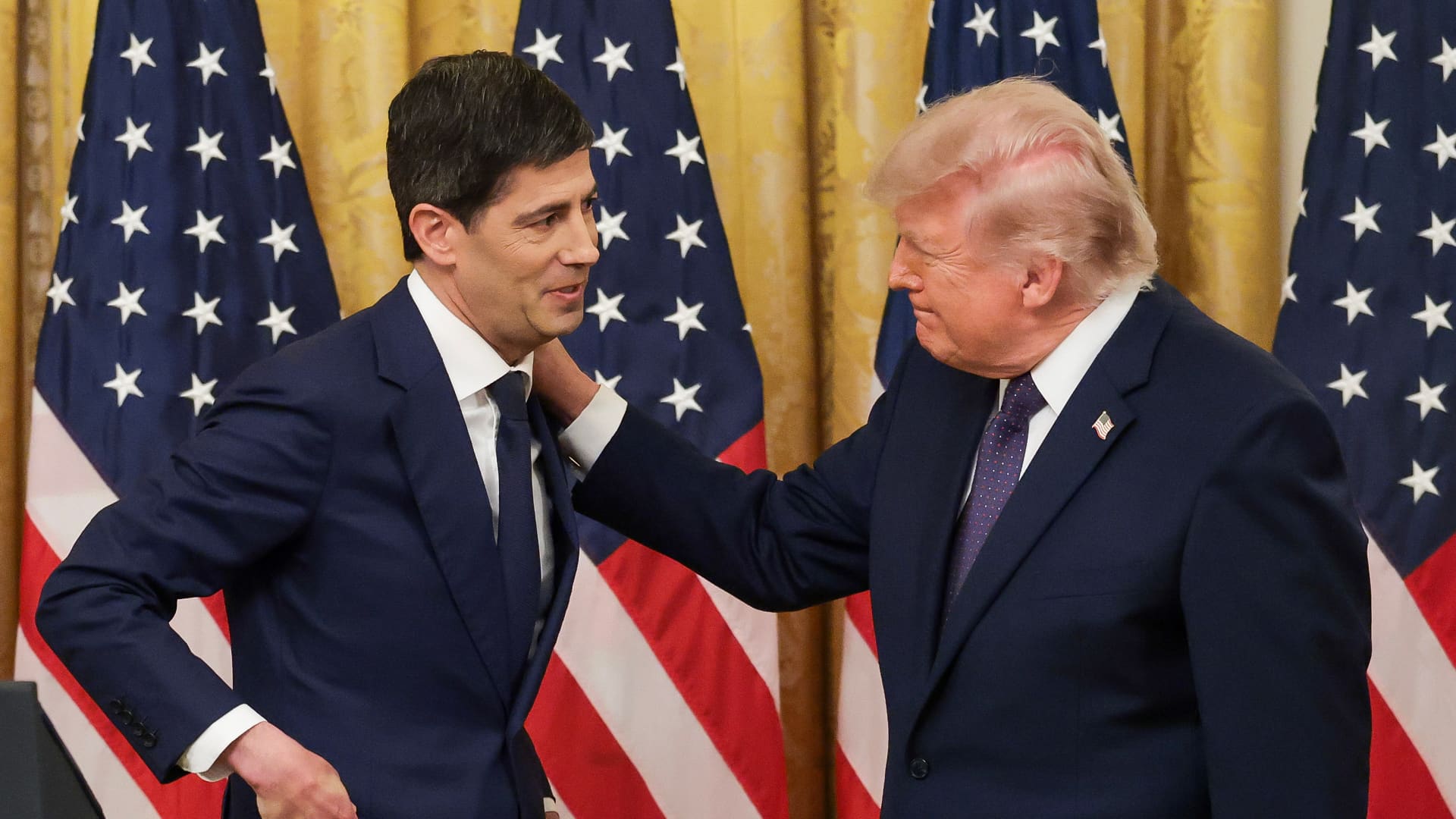 Trump presses Fed against possible September rate hike