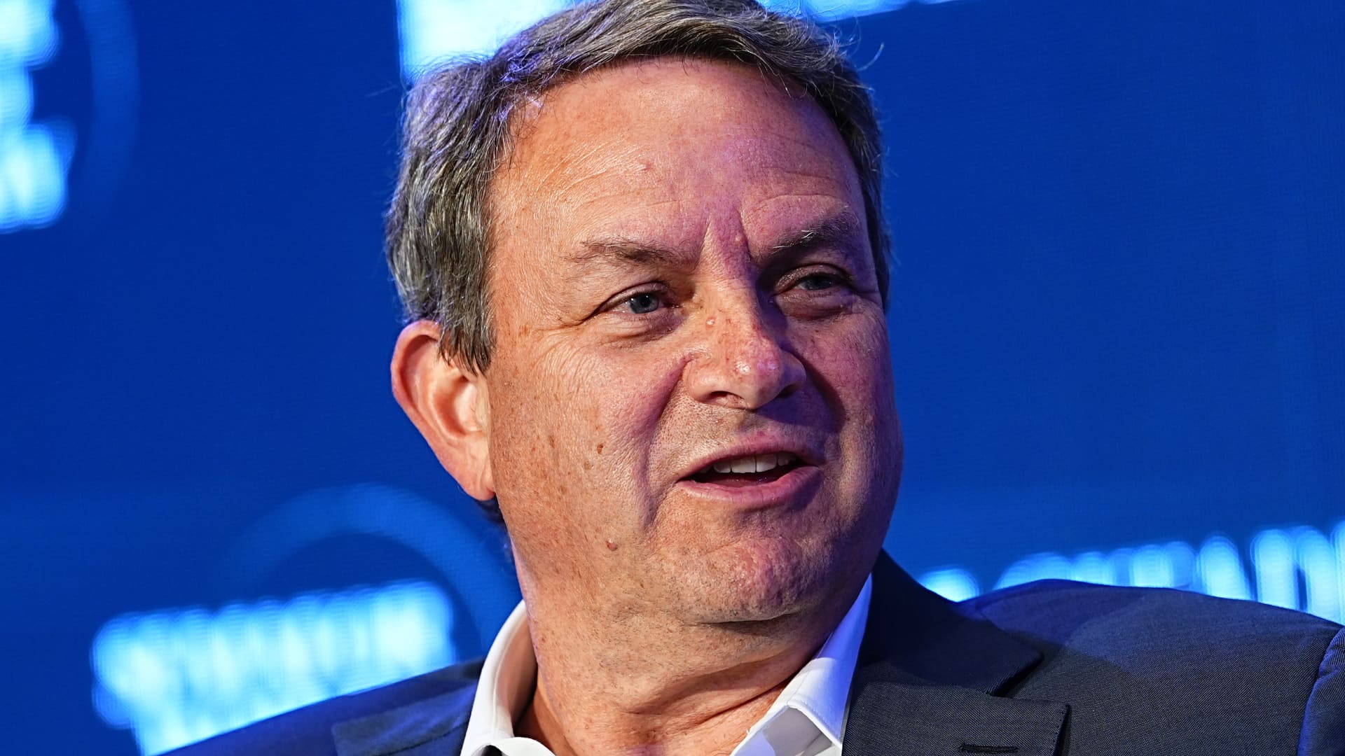 Versant to buy Full Swing in $530mn cash deal