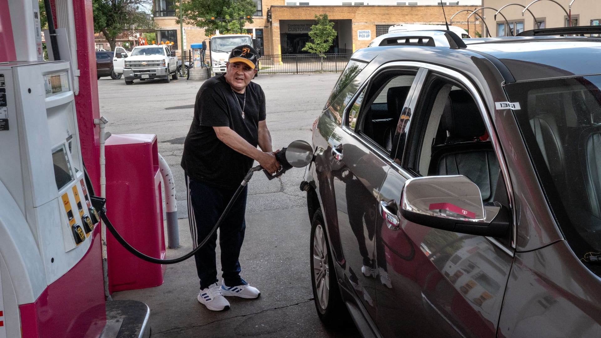 Kalshi traders price higher U.S. gasoline risk into Election Day