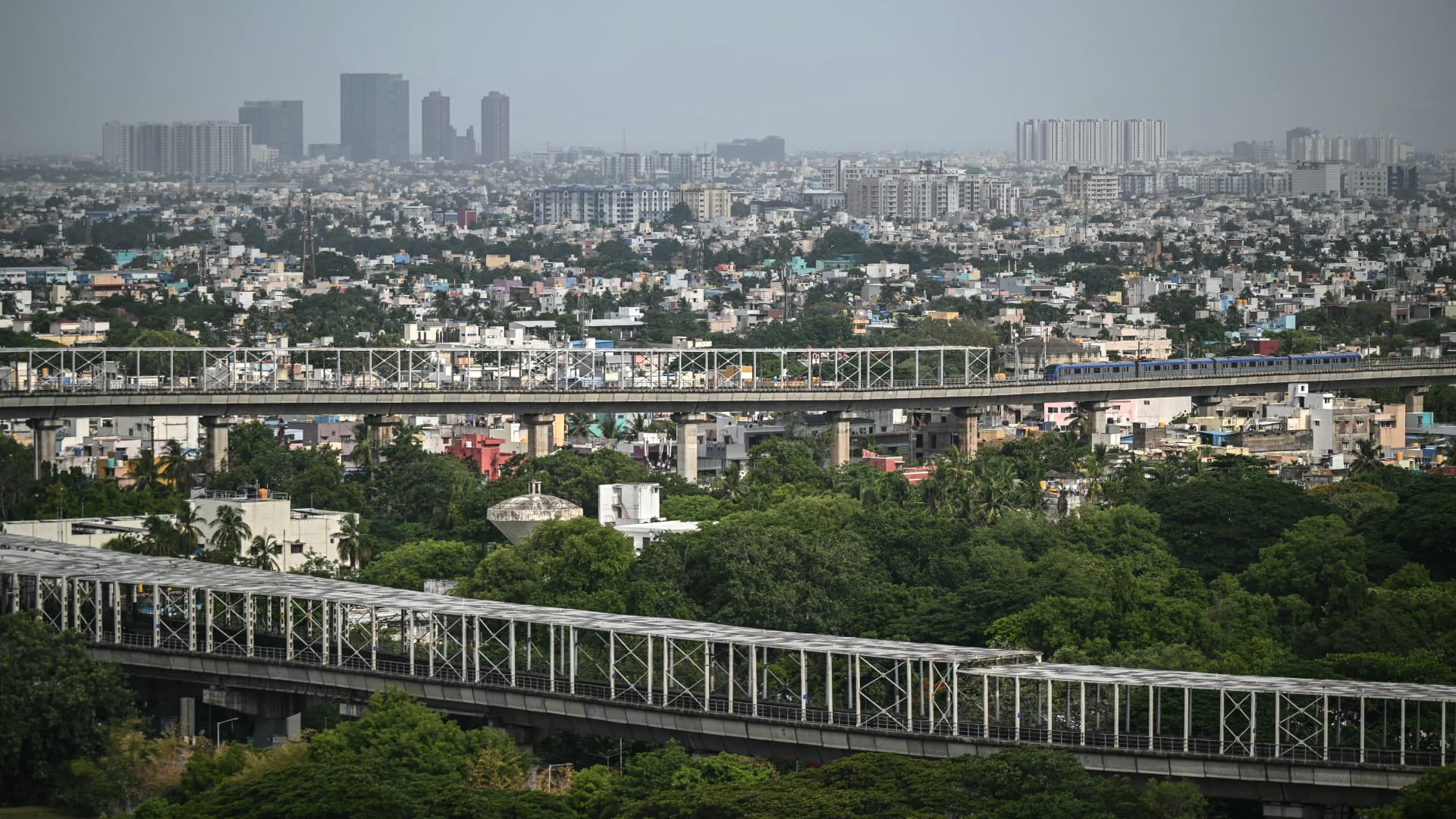 India state-owned share sales accelerate as fiscal pressures mount