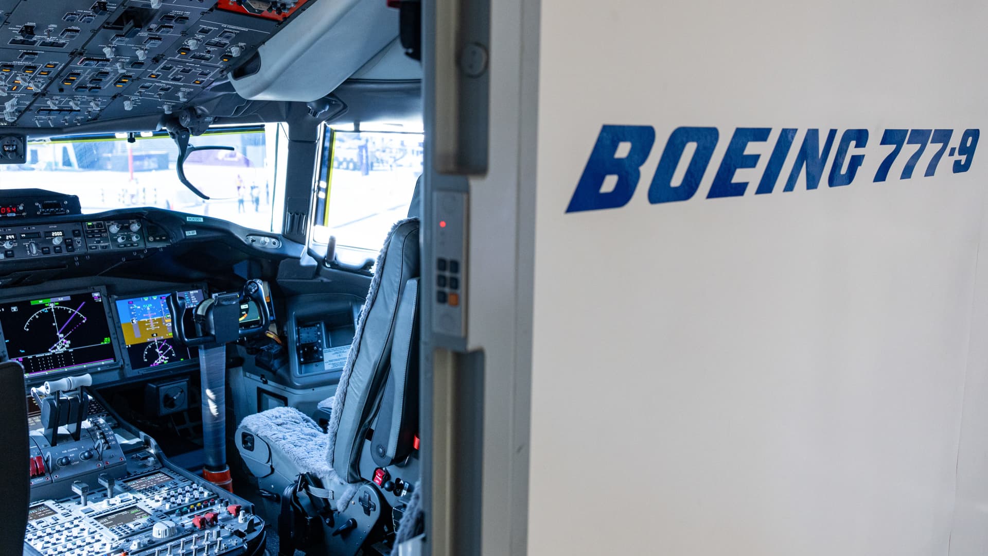 Boeing stock upgrade follows stronger cash flow in second quarter