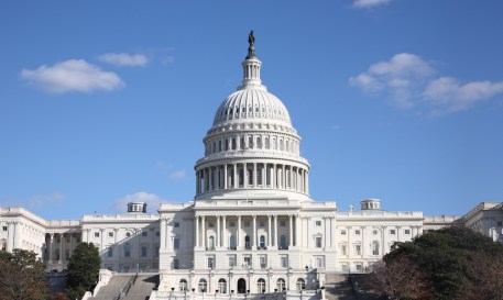 House advances federal technology procurement overhaul