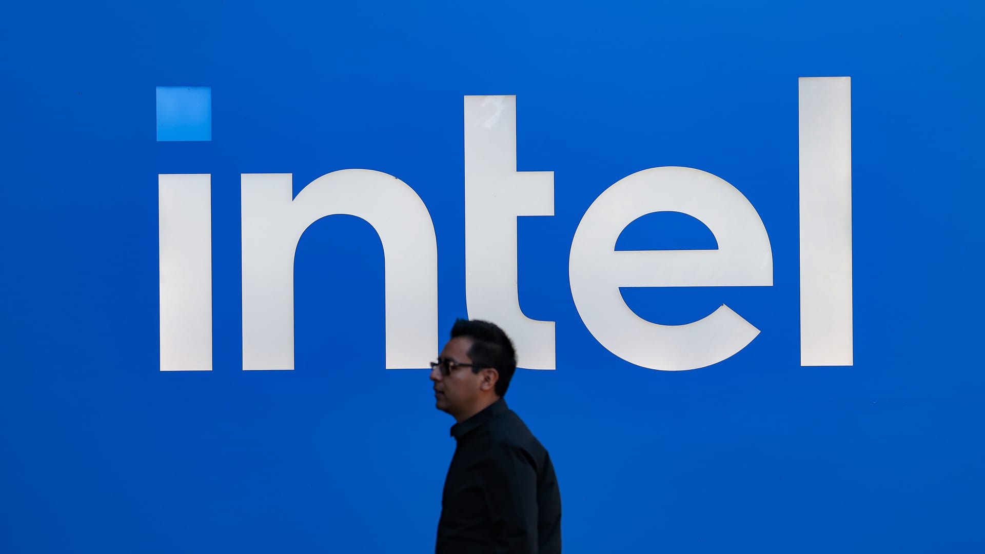 Intel and Dover stock moves split CNBC Investing Club views