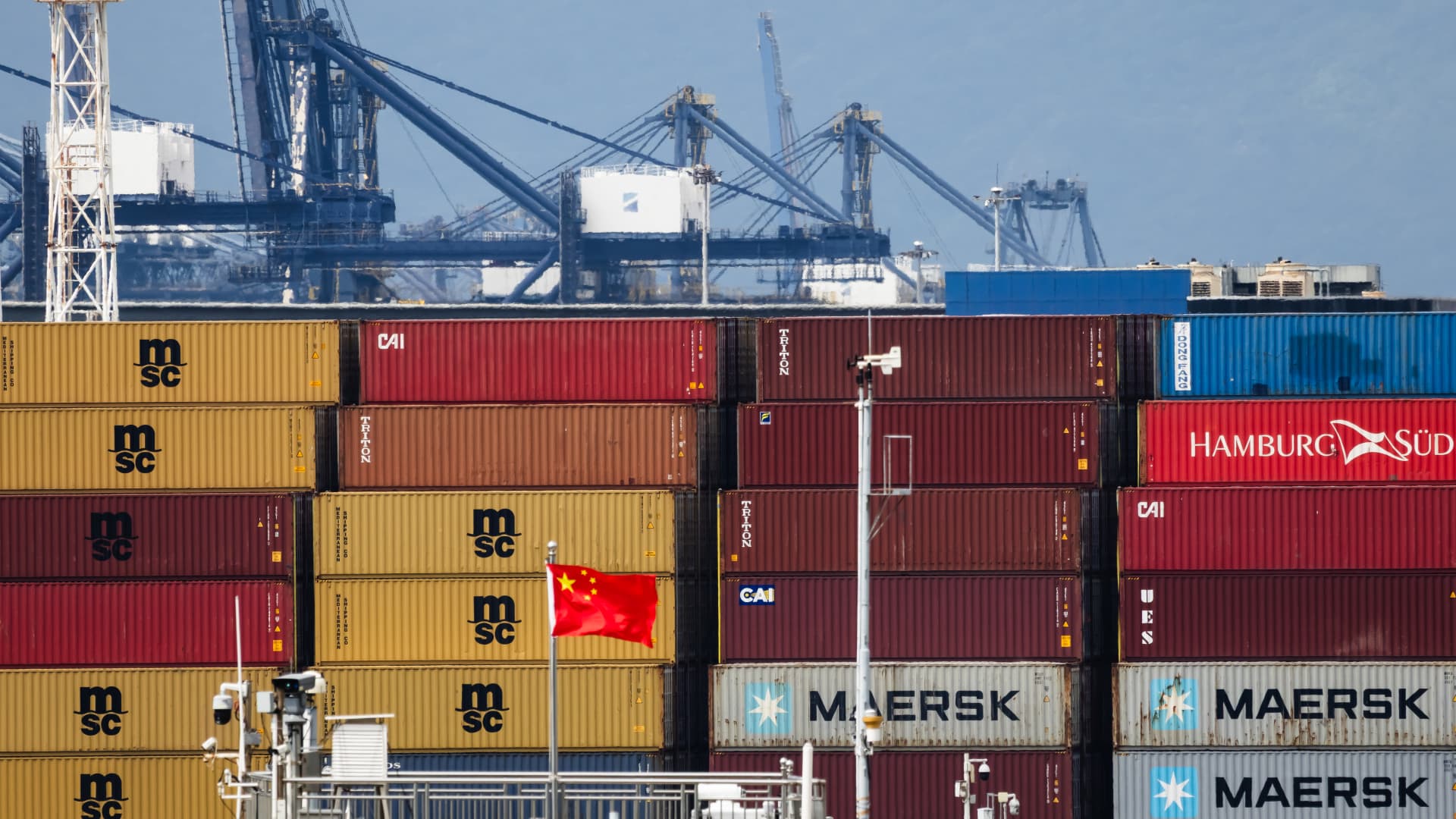 China August imports rise 28.2% but fall short of forecasts
