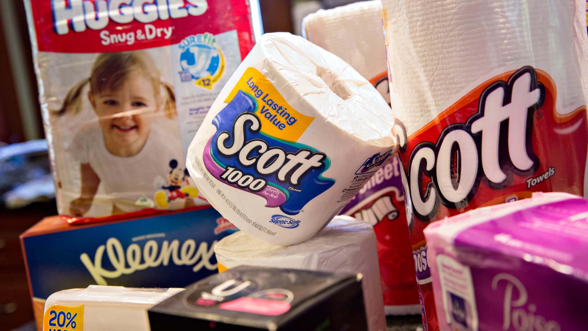 Jim Cramer highlights four consumer staples stocks as tech trade weakens