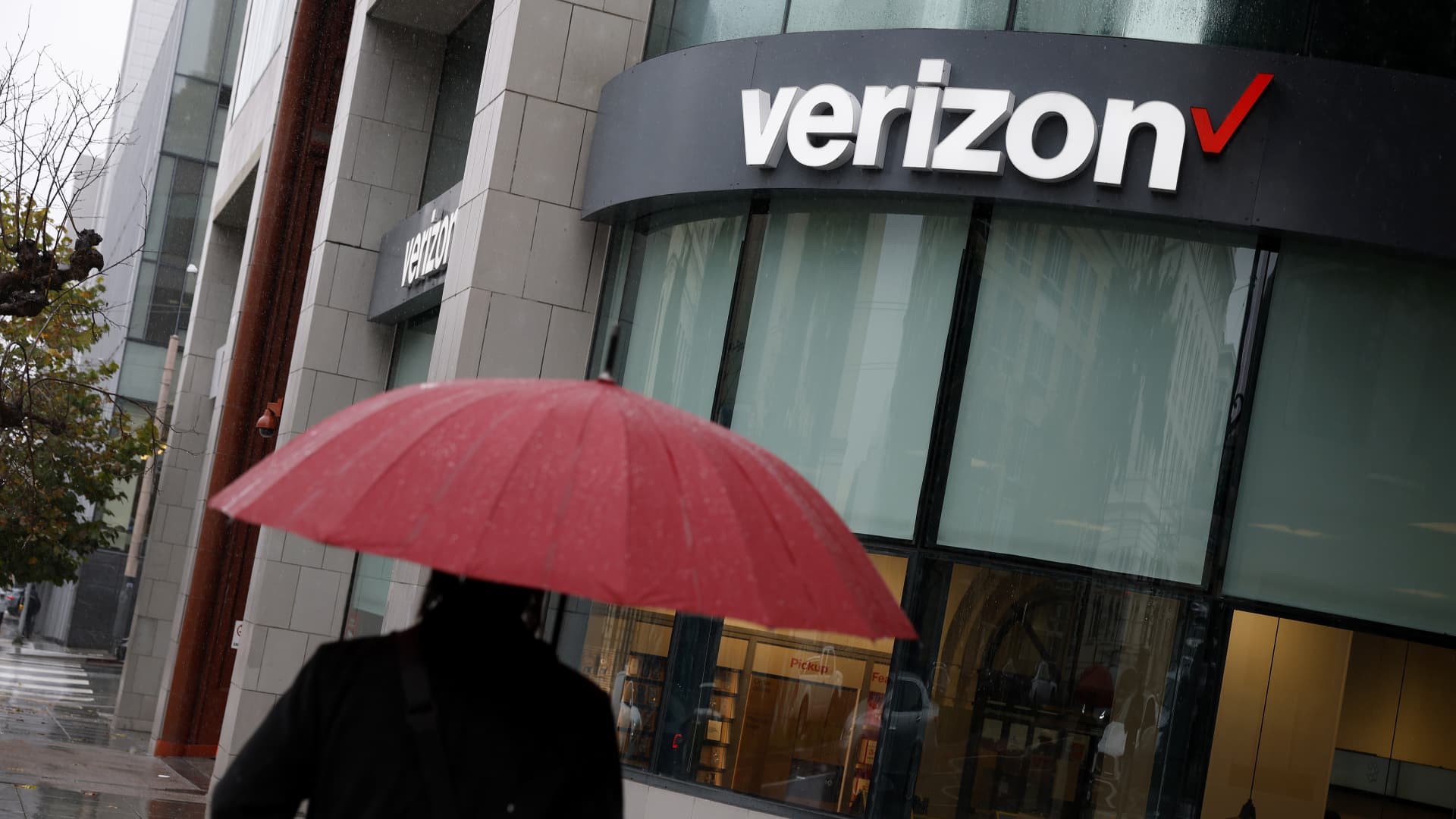 Verizon outage August 8 disrupts voice calls for some U.S. wireless users