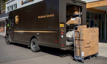 UPS q2 2026 earnings show profit growth despite lower package volume